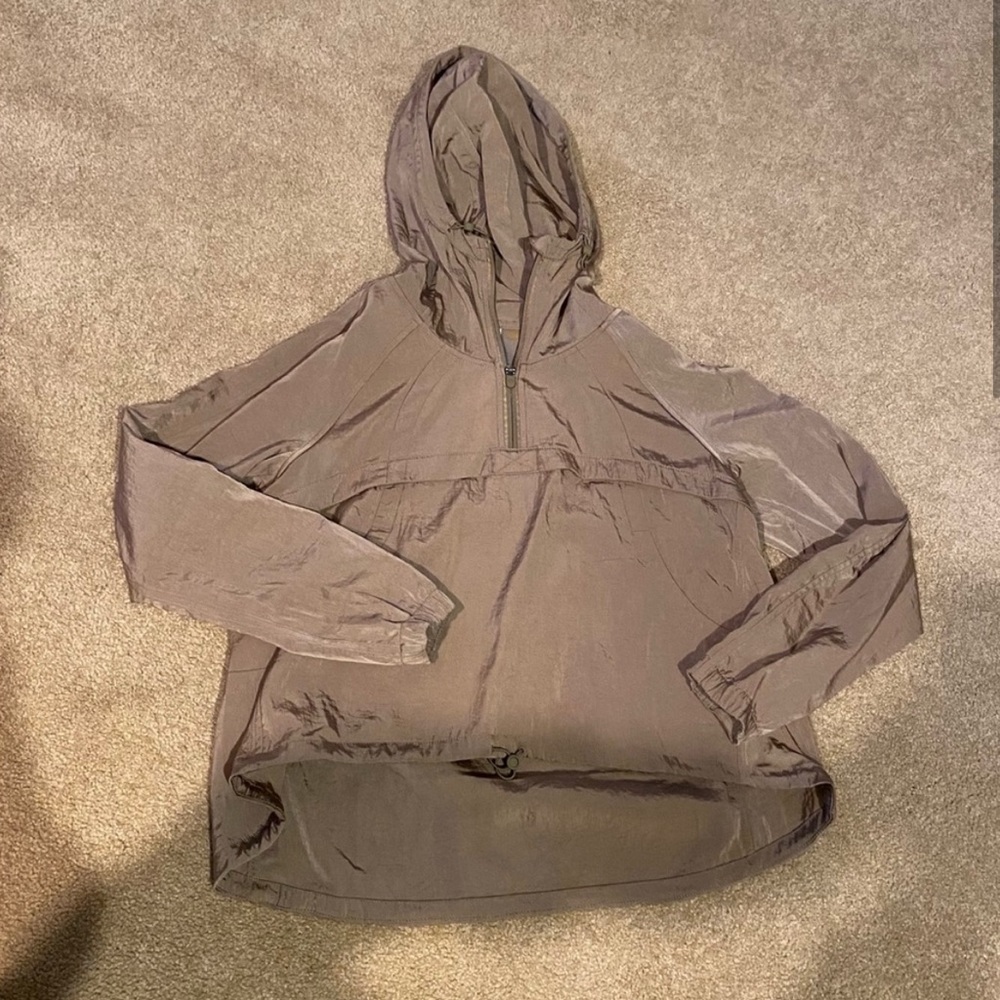 Lululemon raincoat